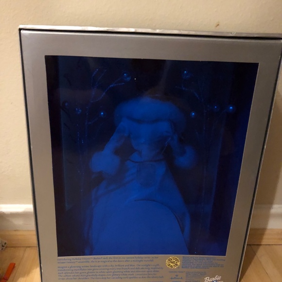 NIB Holiday Visions Barbie Doll 2003 Mattel B2519 Winter Fantasy Special Edition - Picture 2 of 2